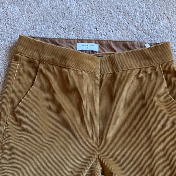 Aritzia Babaton Cole wide leg corduroy pants.  Gold.  Size 2 EUC. - Picture 2 of 5